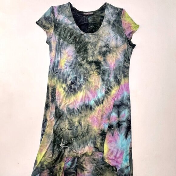 The Pyramid Collection Dresses & Skirts - VINTAGE PURPLE TIE DYE FLOWY HIPPIE DRESS